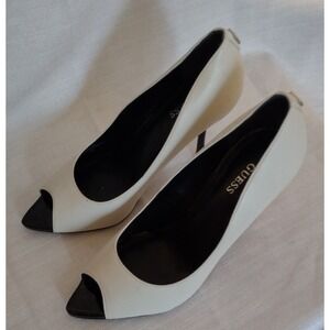 GUESS Women Peep Toe Stiletto Heels–White with Black Heel–Stylish Fashion Pumps